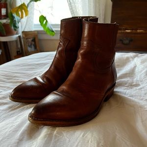 Frye Billy side zip Sz 8